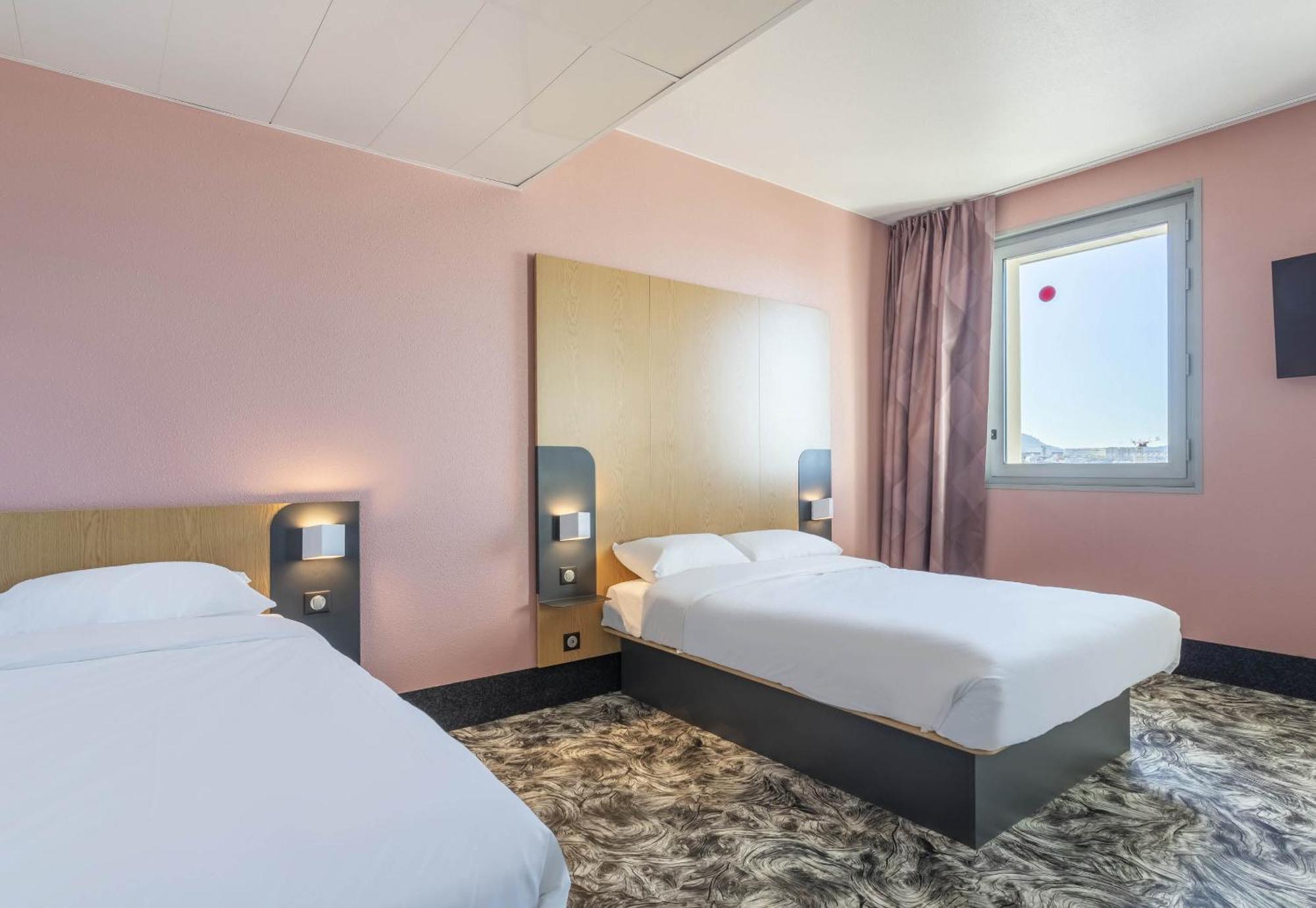 B&B Hotel Marseille Les Ports Экстерьер фото