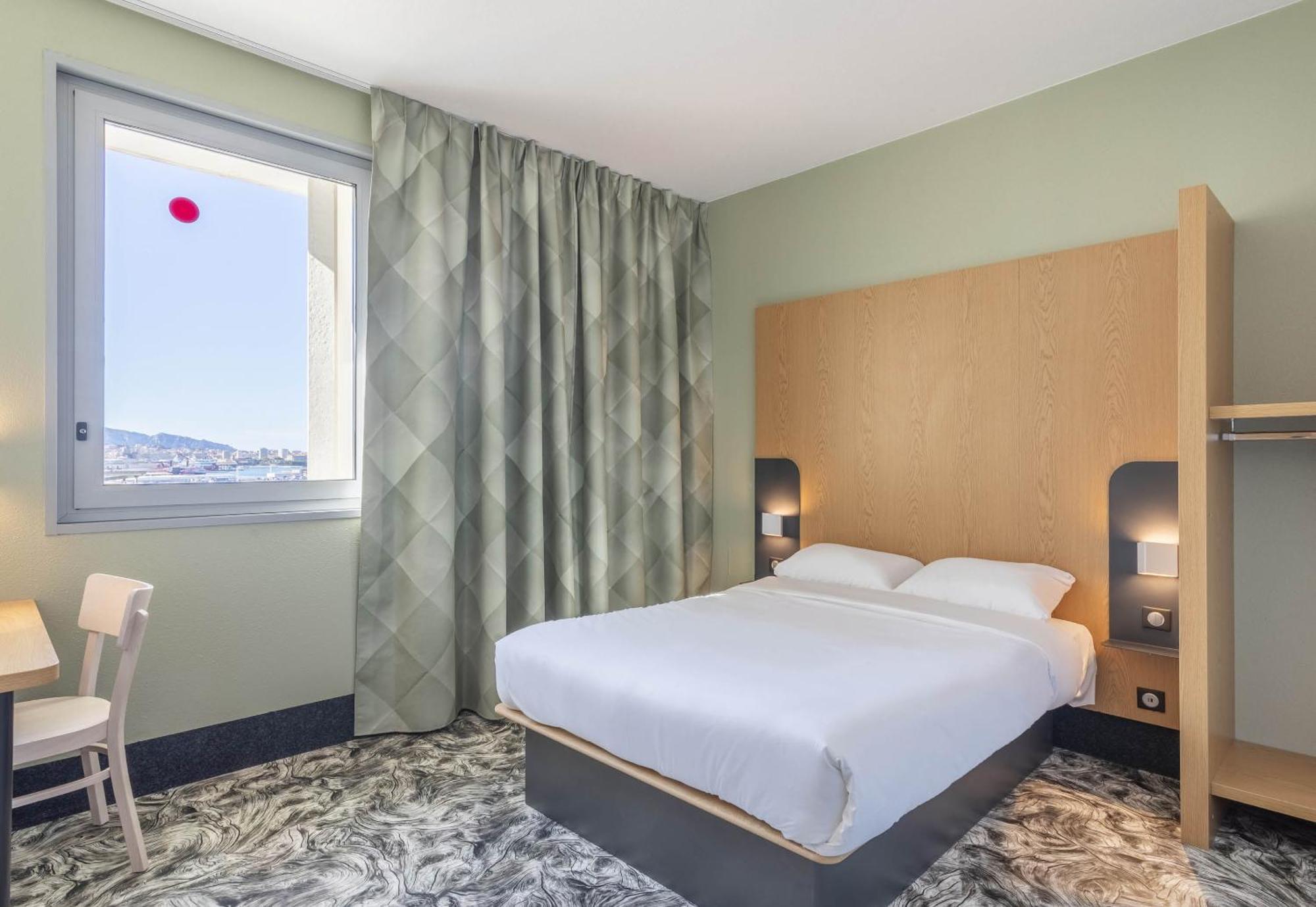 B&B Hotel Marseille Les Ports Экстерьер фото