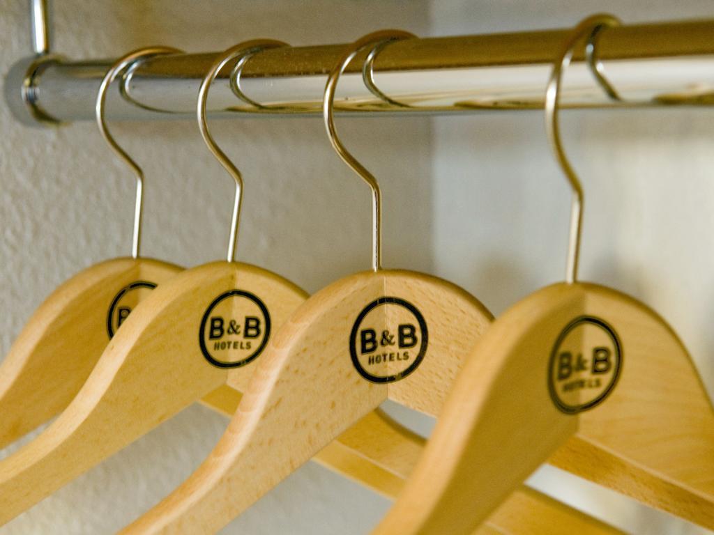 B&B Hotel Marseille Les Ports Экстерьер фото